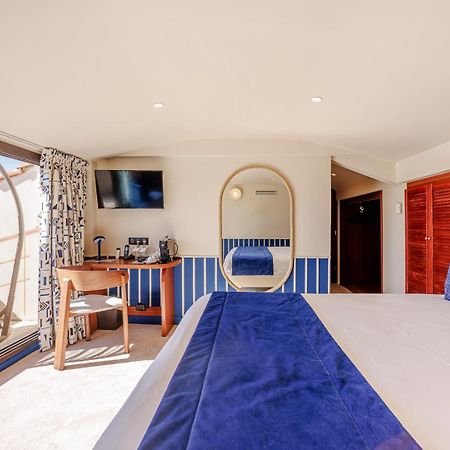 Welcome Hotel Villefranche-sur-Mer Exterior photo